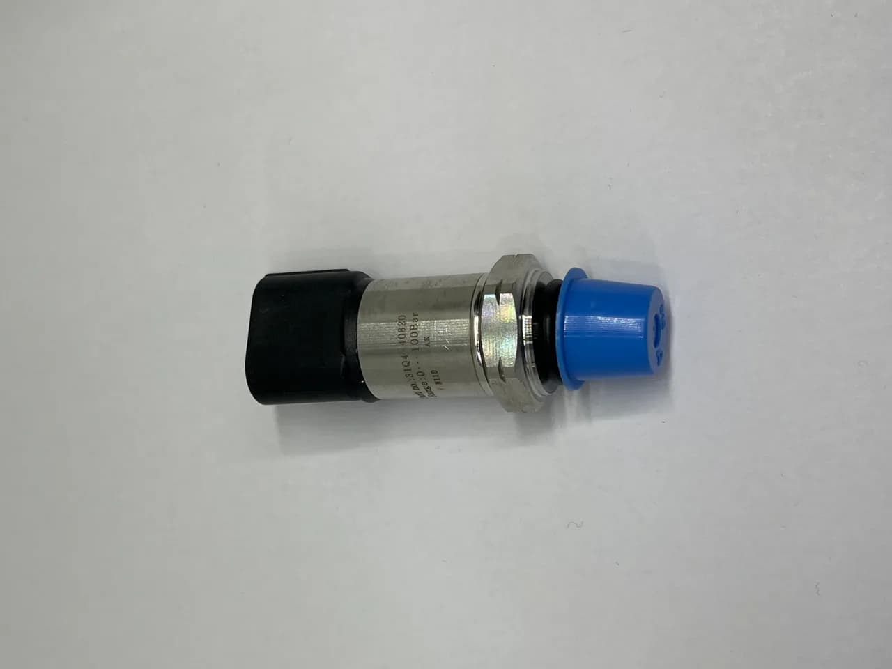 SENSÖR 24V. 100 BAR